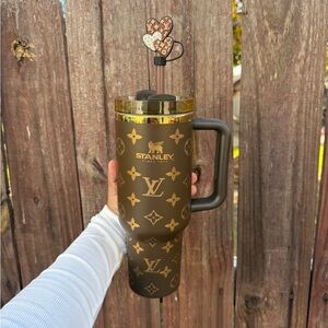Gold and Brown Patterned Tumbler